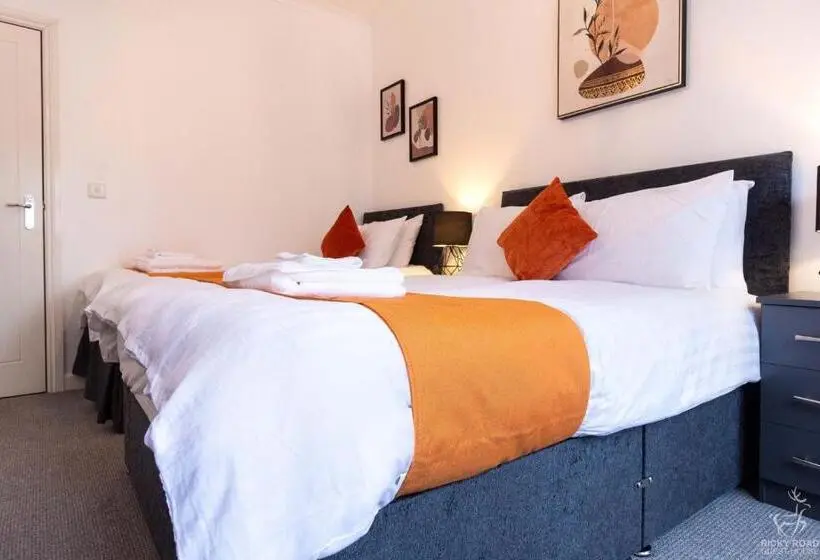 ２ベッドルームアパートメント, Ricky Road Guest House   Wizard Studio Room Available To Book Now