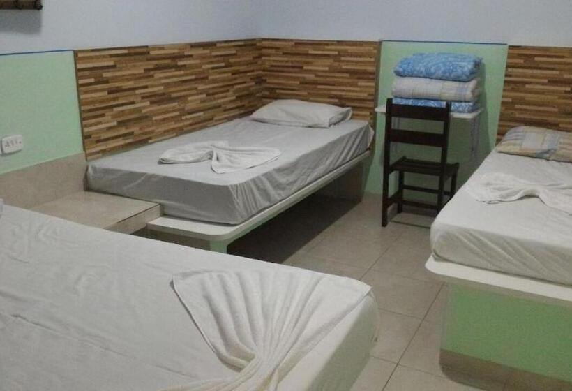 スタンダード４人部屋, Pousada Dos Amigos