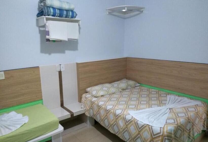 スタンダード４人部屋, Pousada Dos Amigos