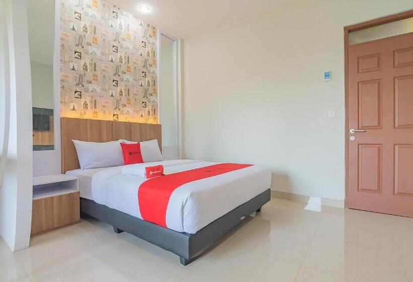 חדר דלוקס, Reddoorz Plus Near Taman Budaya Samarinda
