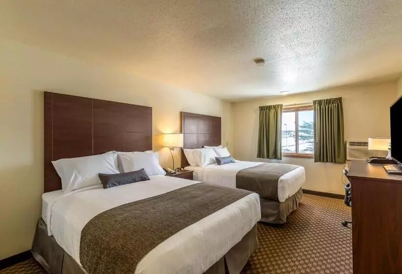 スタンダード4人部屋, Cobblestone Inn & Suites Merrill