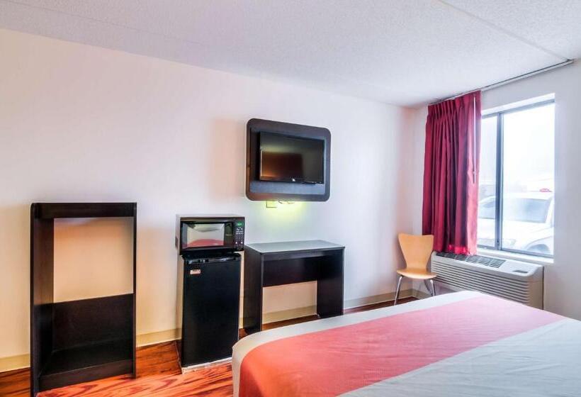 חדר סטנדרט עם מיטת קינג, Motel 6 Lansing, Il  Chicago South