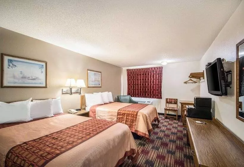 ２ダブルベッドのスタンダードルーム, Americas Best Value Inn & Suites Harrisonville