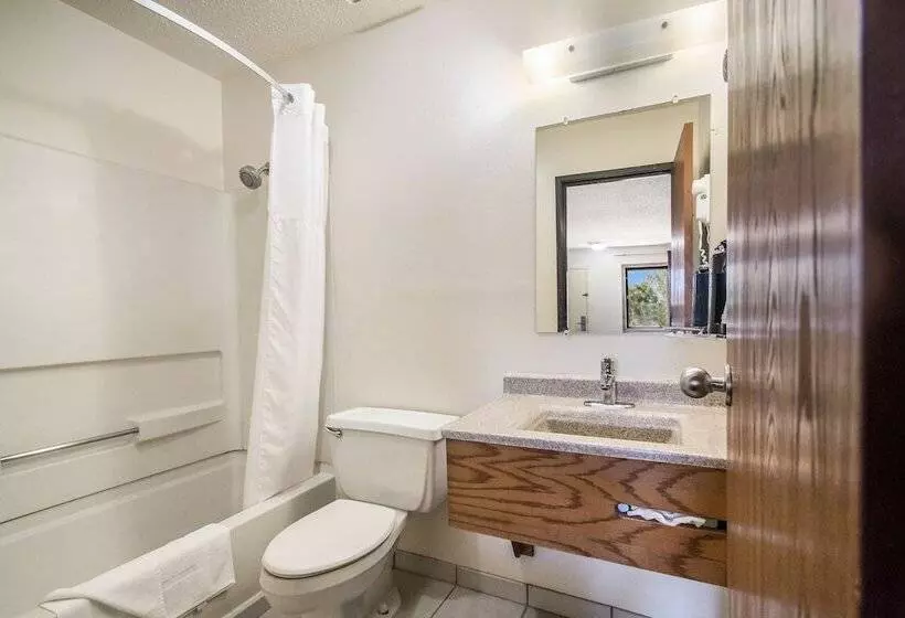 ２ダブルベッドのスタンダードルーム, Americas Best Value Inn & Suites Harrisonville