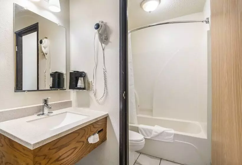 ２ダブルベッドのスタンダードルーム, Americas Best Value Inn & Suites Harrisonville