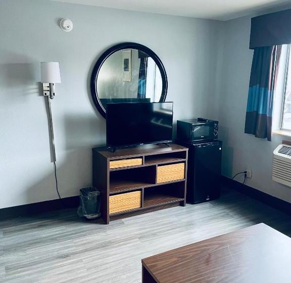 جناح ديلوكس سرير كينج, Super 8 By Wyndham Corbin Ky