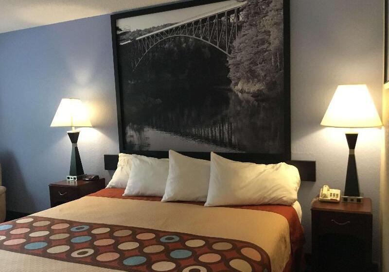 غرفة قياسية سرير كينج, Super 8 By Wyndham Gardner