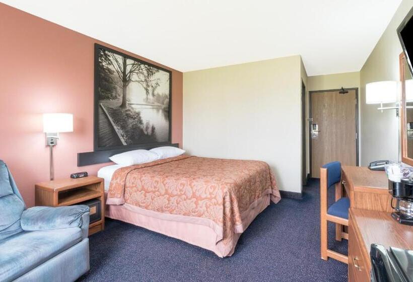 适合残疾人使用的标准间, Super 8 By Wyndham Perham