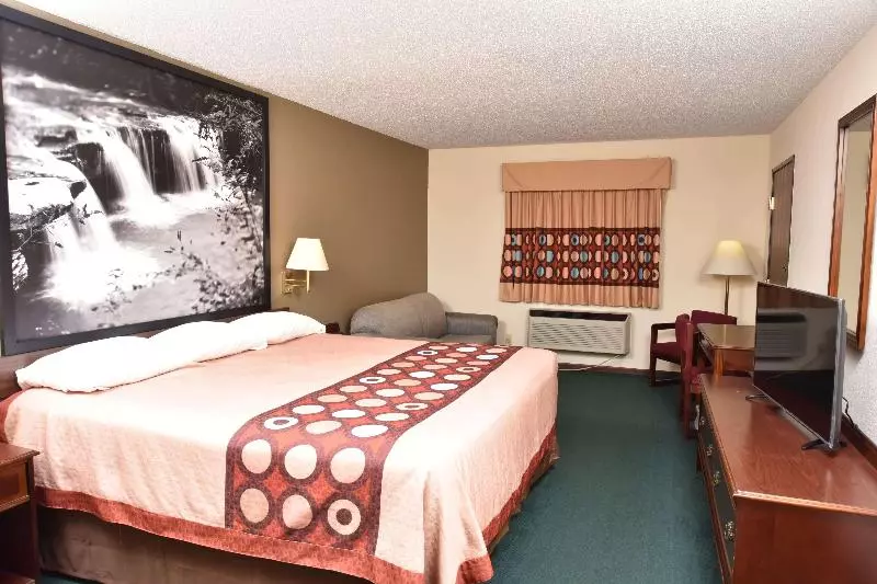 Standard-huone King-vuode, Super 8 By Wyndham Springfield/battlefield