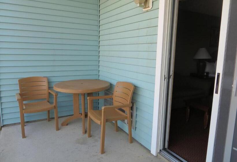 חדר סטנדרט עם מיטת קינג, Sugar Beach Resort