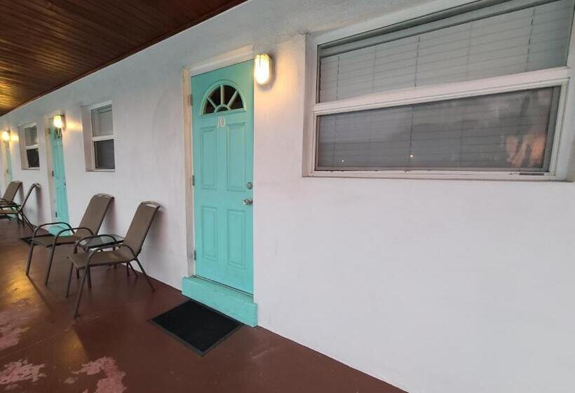 إستوديو قياسى, Sun Island Motel