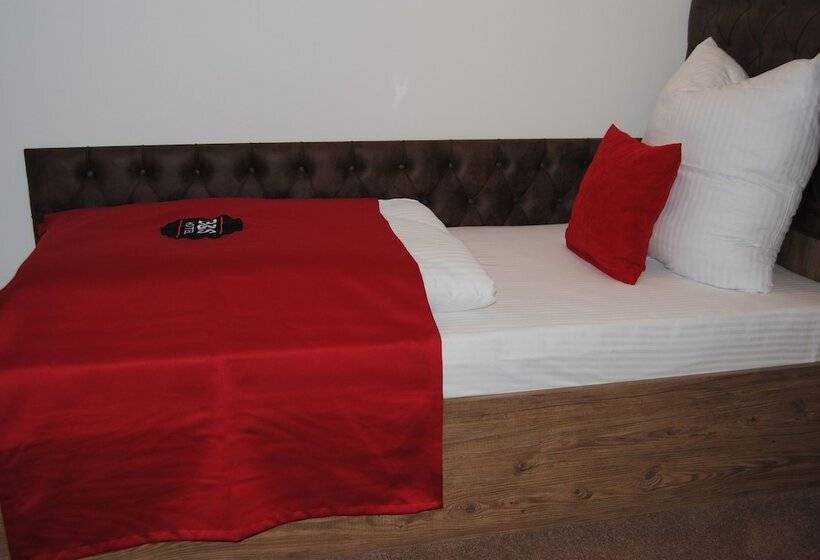 标准单人间, B&s