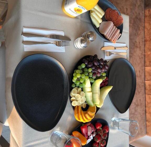 חדר סטנדרט יחיד, B&s