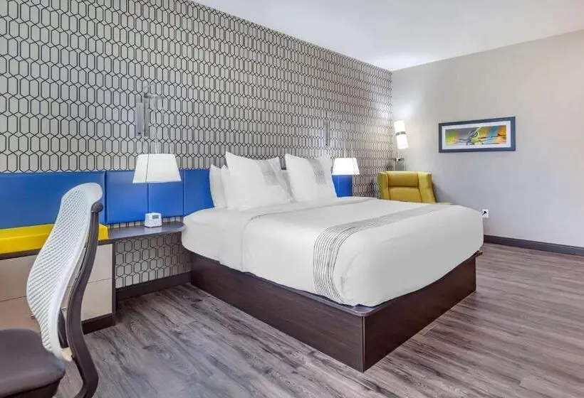 キングサイズベッドのスタンダードルーム, Glō Best Western Dawley Farms In Sioux Falls