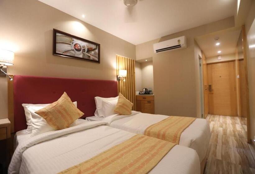 חדר דלוקס, Cliffton