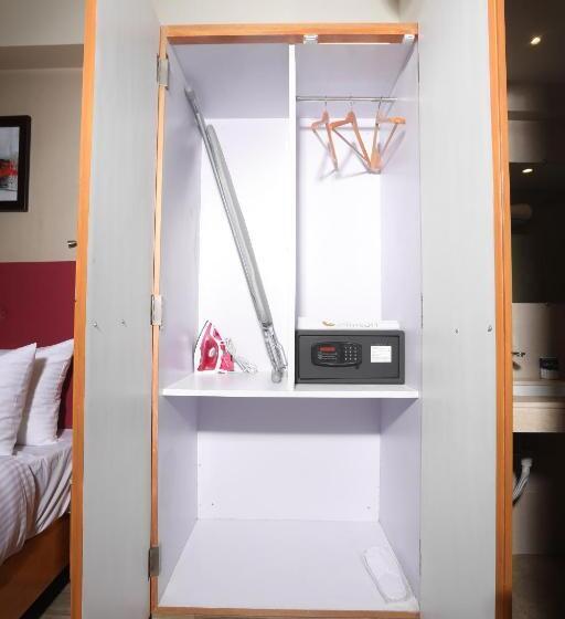 חדר אקזקיוטיב חדר קינג, Cliffton