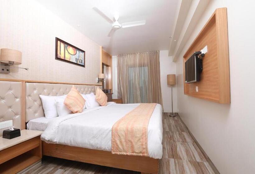 חדר אקזקיוטיב חדר קינג, Cliffton