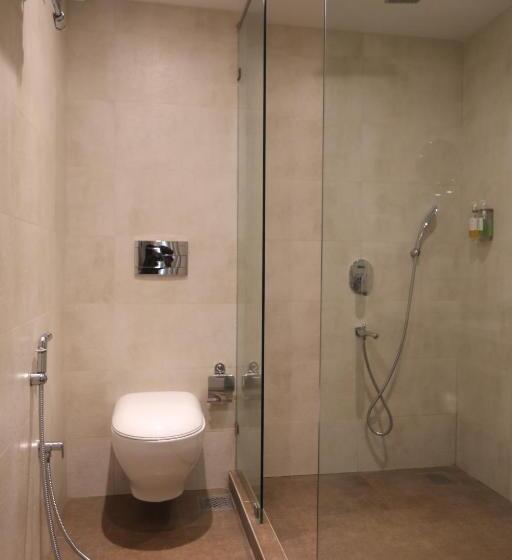 חדר אקזקיוטיב חדר קינג, Cliffton