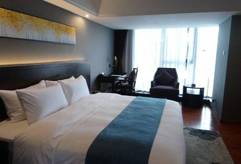 اتاق لوکس با تخت بزرگ, Hoya International Hotel Yangon