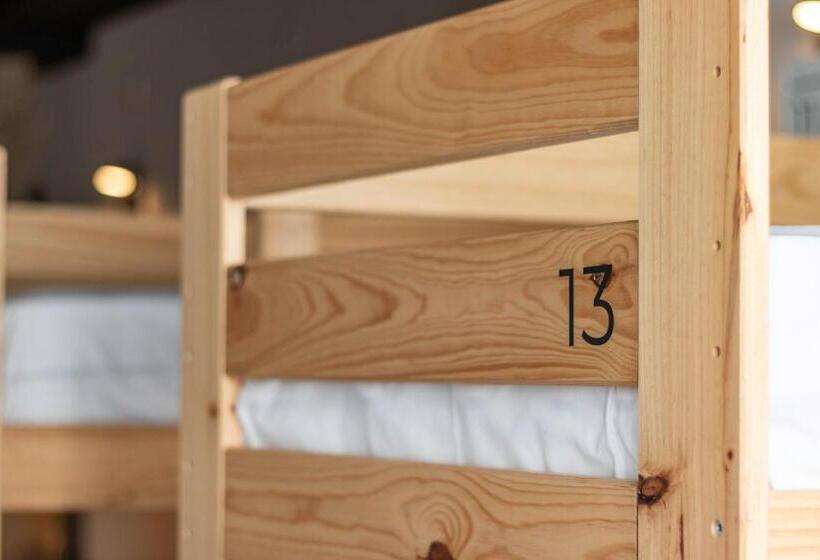 تختخواب در اتاق مشترک, Ekoos Hostel, Bilbao Eko Hostel