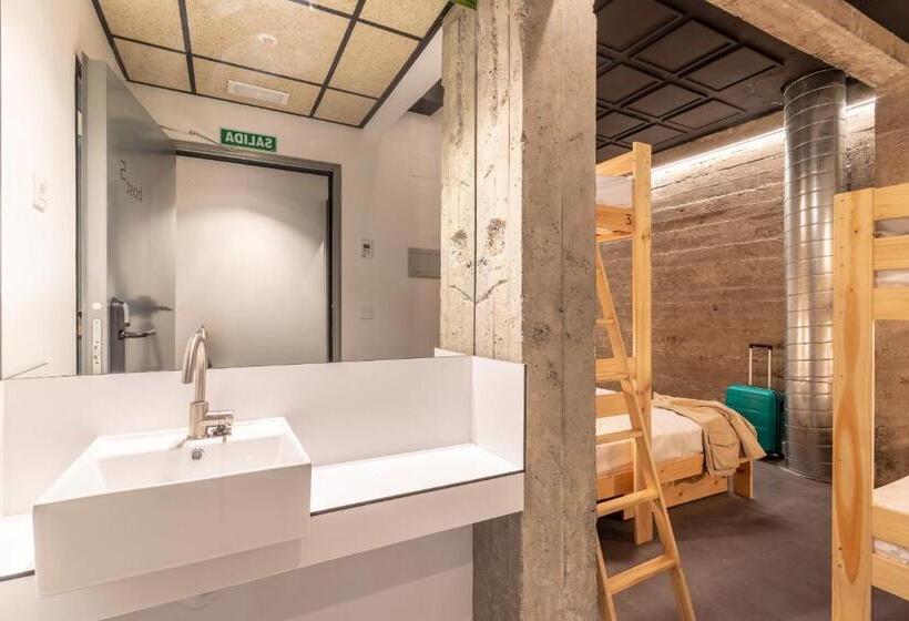 اتاق خانوادگی, Ekoos Hostel, Bilbao Eko Hostel