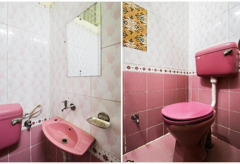 Quarto Triplo Clássico, Kavya Guest House