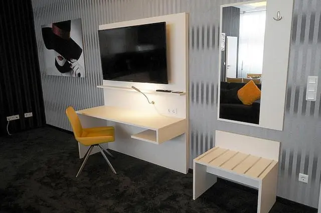 Delüks Süit, Diamond
