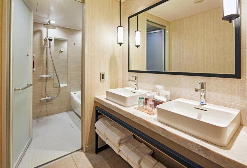 اتاق لوکس چهار تخته, Emion Kyoto