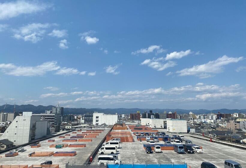 اتاق اکونومی, Emion Kyoto