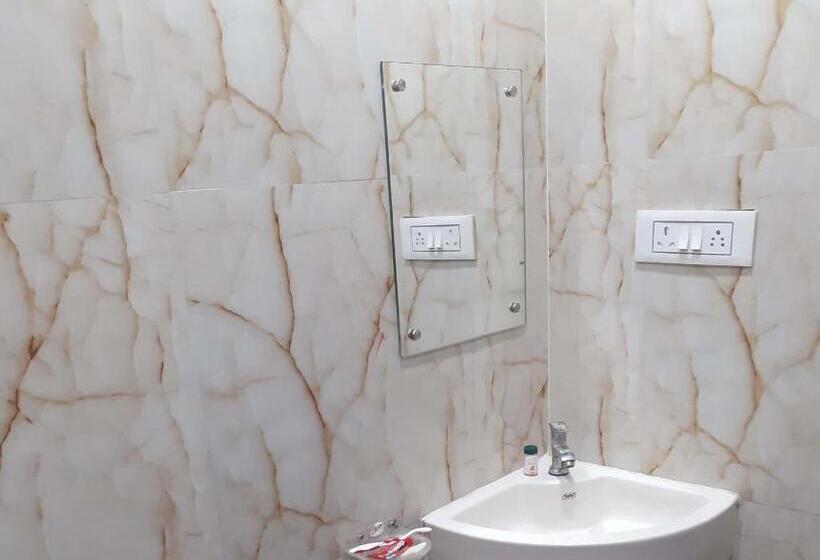 اتاق استاندارد با تخت بزرگ, Lake Town Guest House