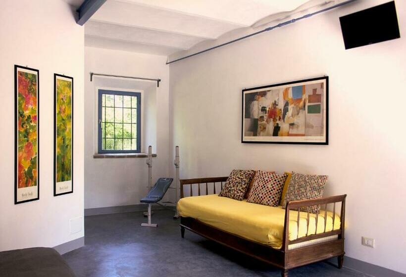 اتاق استاندارد سه تخته با چشم‌انداز باغ, Corte La Volta