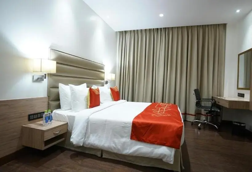 Standard-invahuone King-vuode, Ramada By Wyndham Aligarh Gt Road
