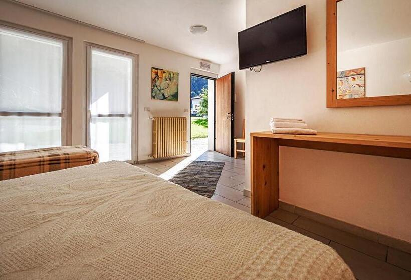 Номер Deluxe, Hostel   Bormio   Livigno   Santa Caterina   Stelvio