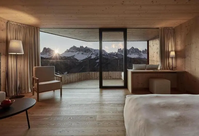 Suite Deluxe, Forestis Dolomites