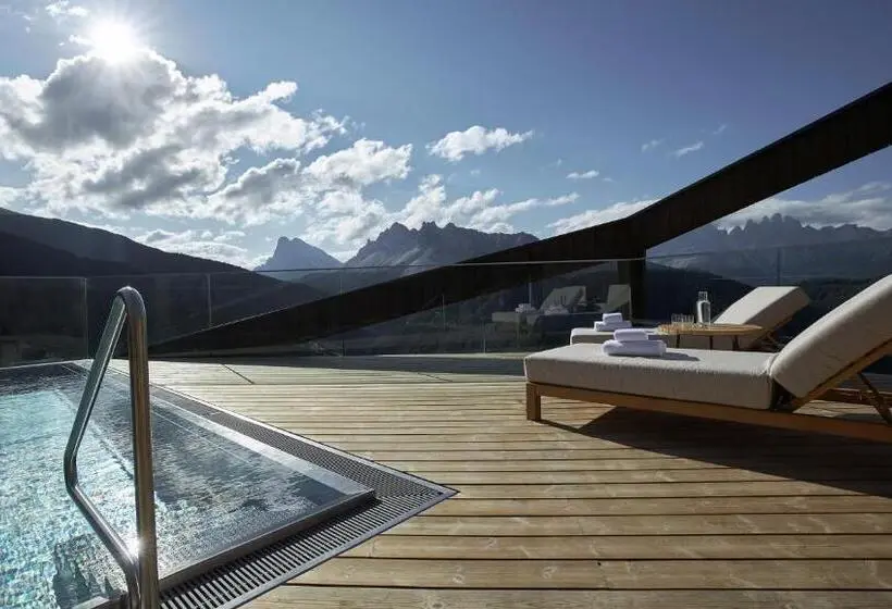 Suite Presidenziale, Forestis Dolomites