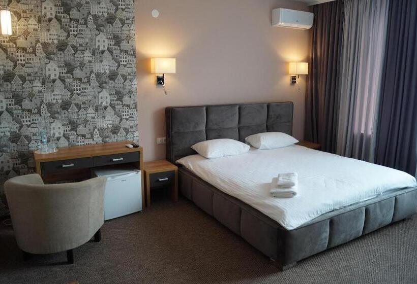 带大床的高级房间, Shengen шенген