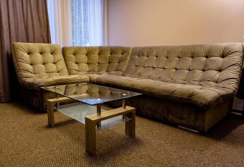 带阳台套房, Shengen шенген