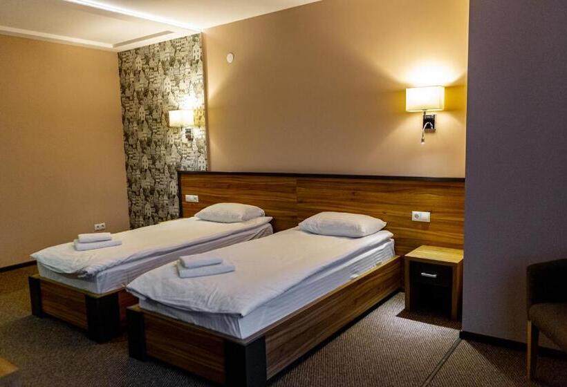 高级大房间, Shengen шенген