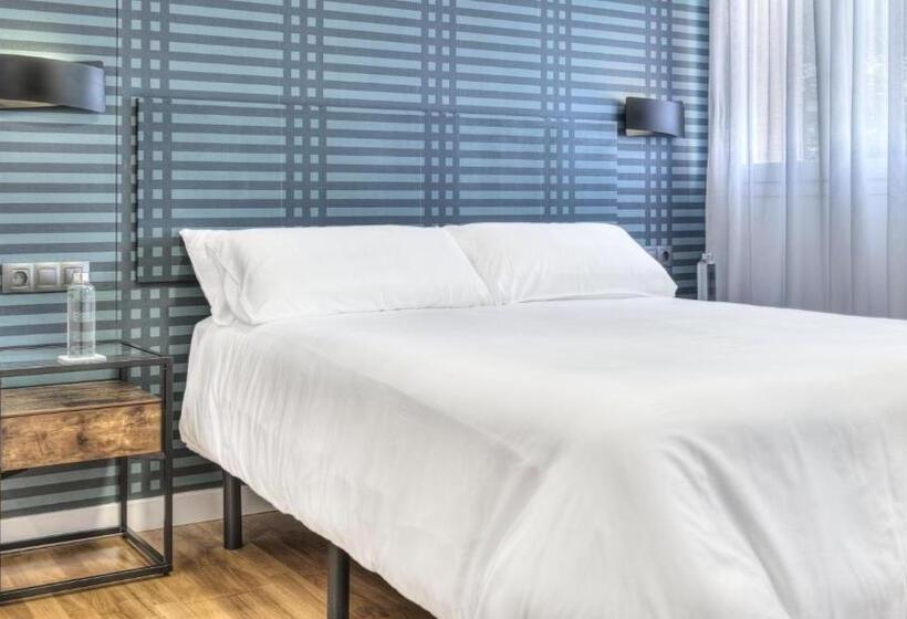 スイート, Pura Vida Pirineos