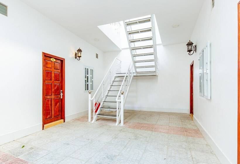 اتاق لوکس سه تخته, Peony