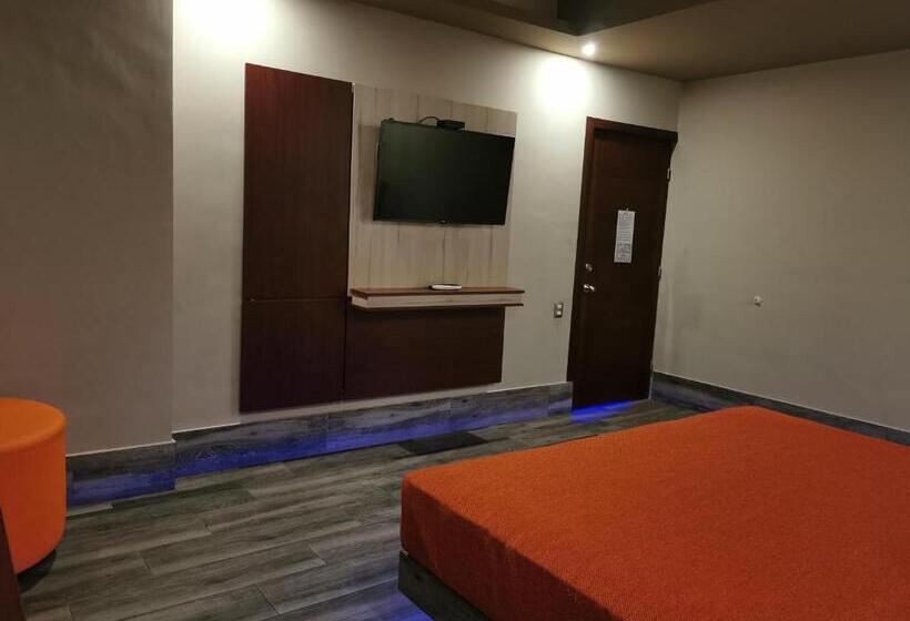Deluxe Suite King Bed, Plaza Arteaga