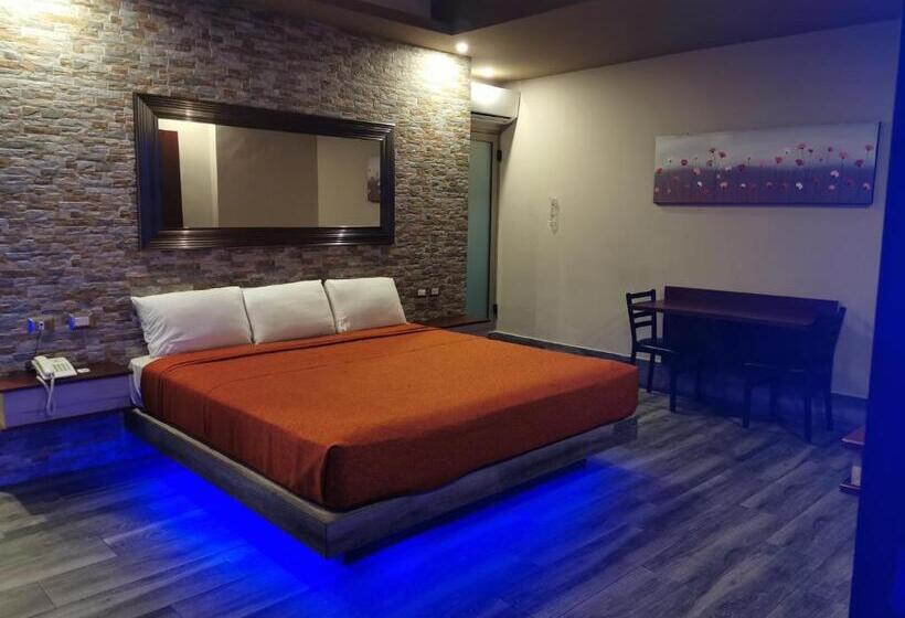 Deluxe Suite King Bed, Plaza Arteaga