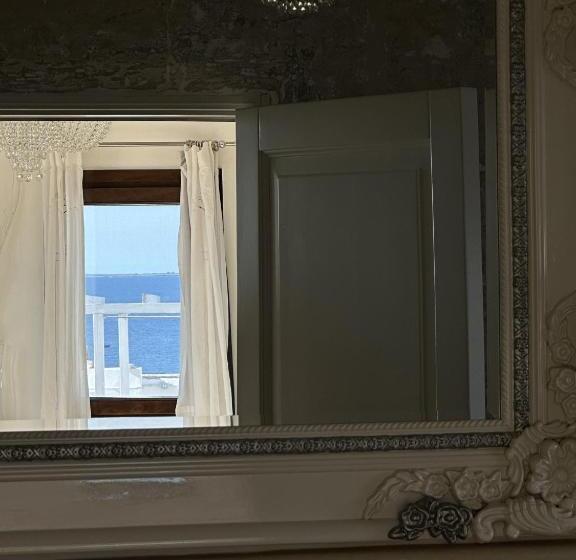 סוויטה נוף לים, Palazzo Gallo Resort