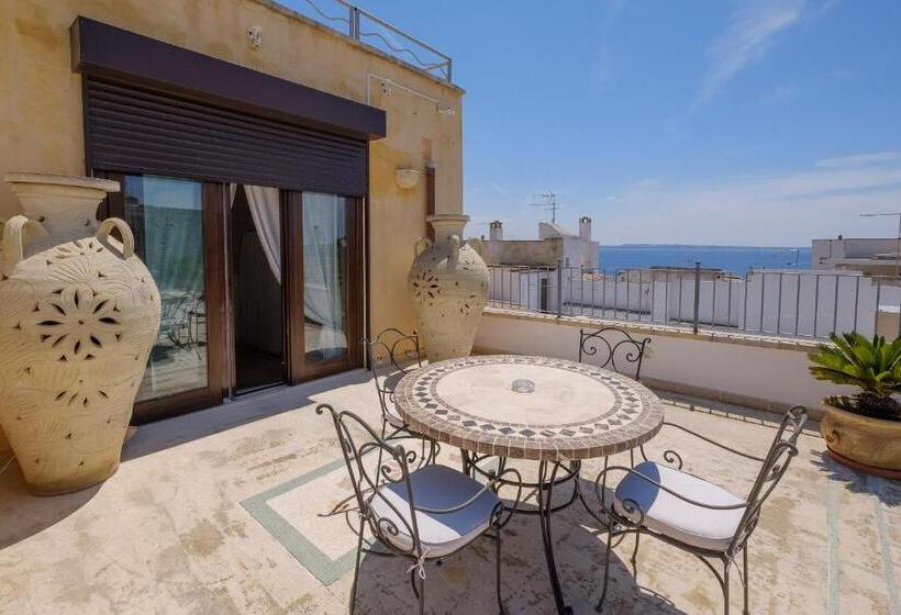 סוויטה נוף לים, Palazzo Gallo Resort