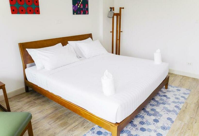 غرفة سوبيريور سرير كينج, Chez Bure   Bure Homestay