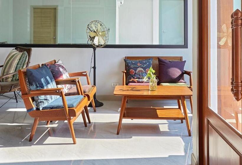 غرفة سوبيريور سرير كينج, Chez Bure   Bure Homestay