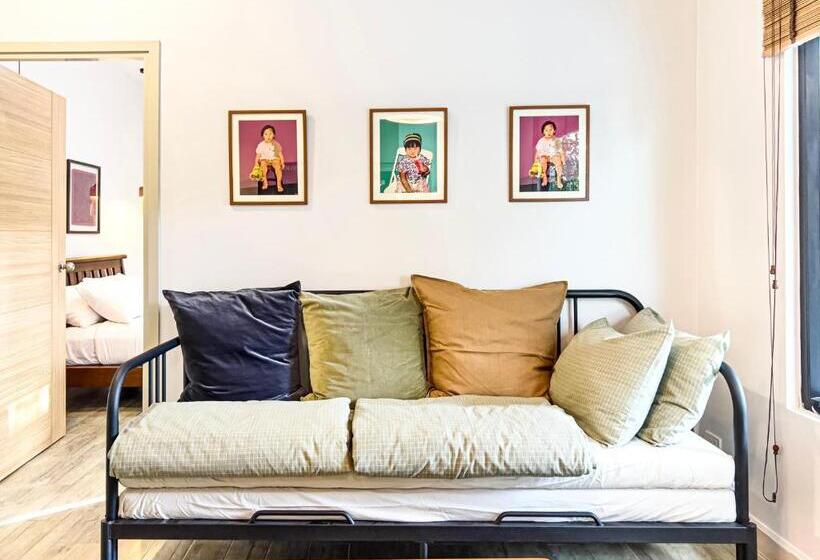 جناح مطلّ علي الحديقة, Chez Bure   Bure Homestay