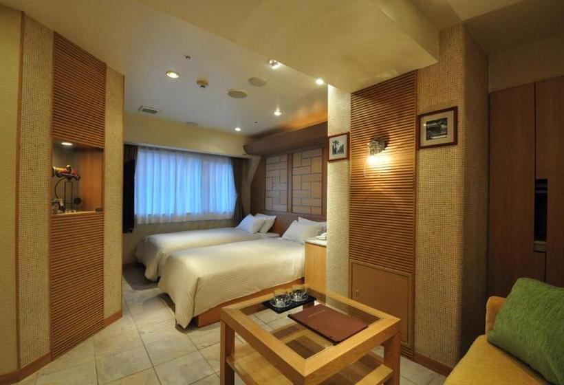 수피리어 룸, Mid In Kawasakiekimae