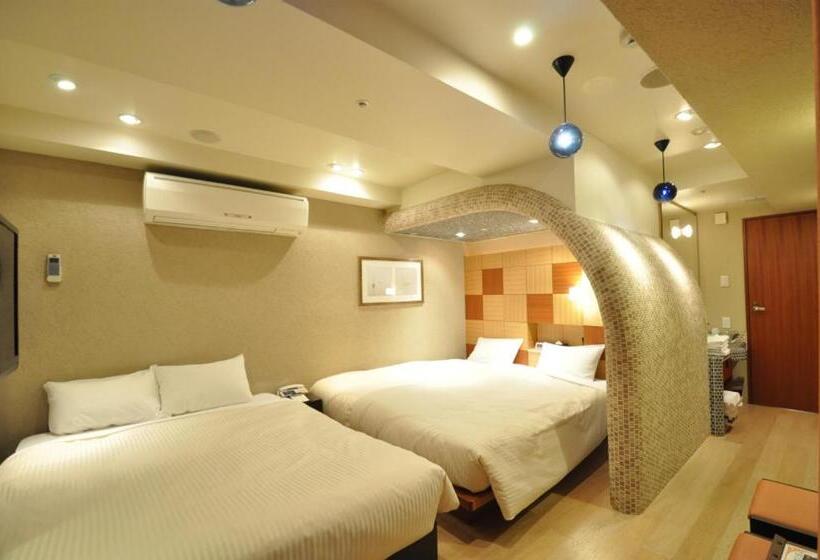 수피리어 패밀리 룸, Mid In Kawasakiekimae