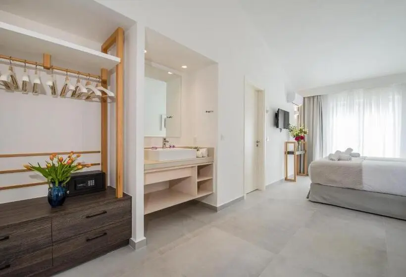 スーペリアスタジオ, Lotus Hotel Apartments